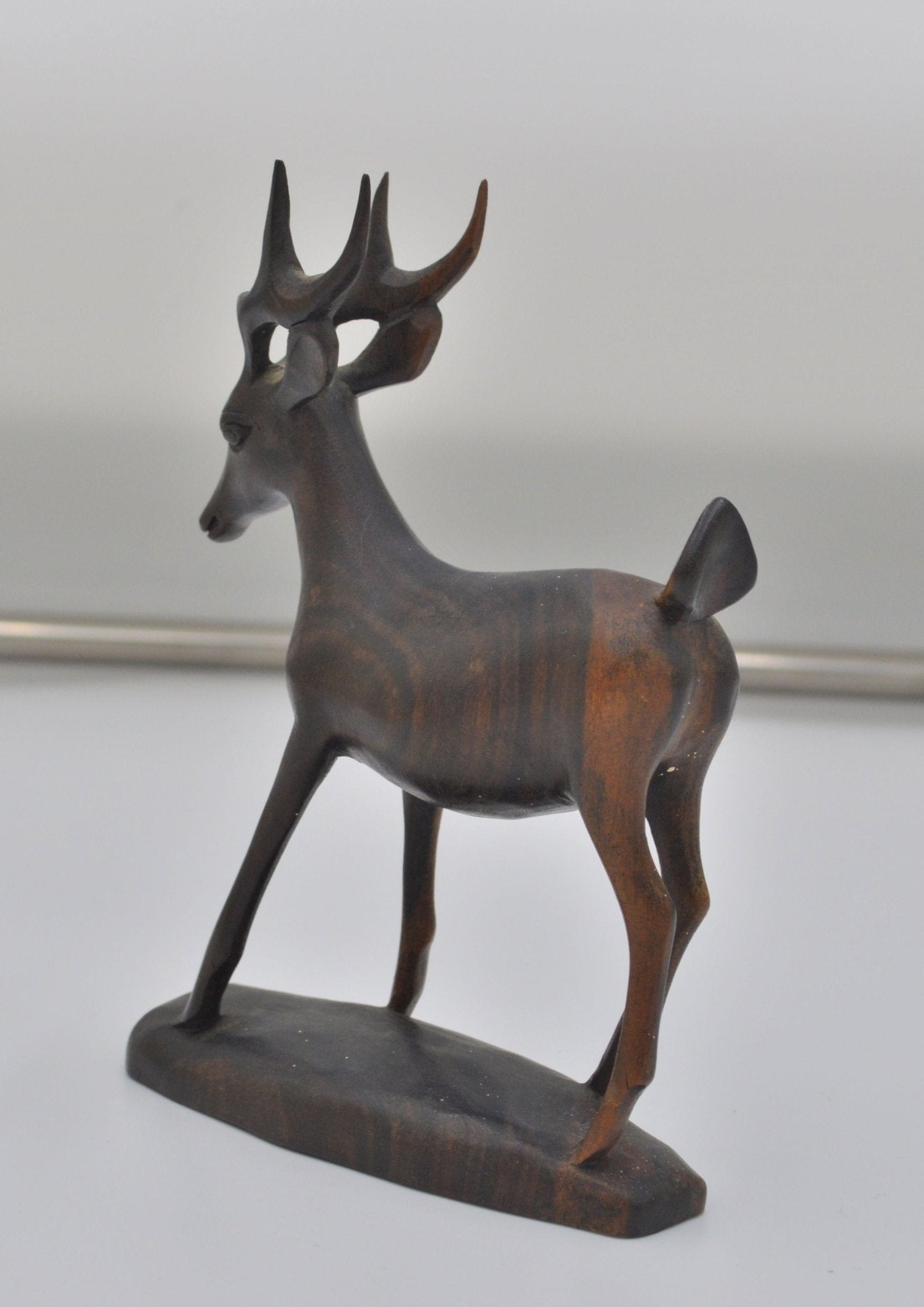 DECORATIVE DARK WOODEN STAG FIGURINE(PREVIOUSLY OWNED) VERY GOOD CONDITION - TMD167207