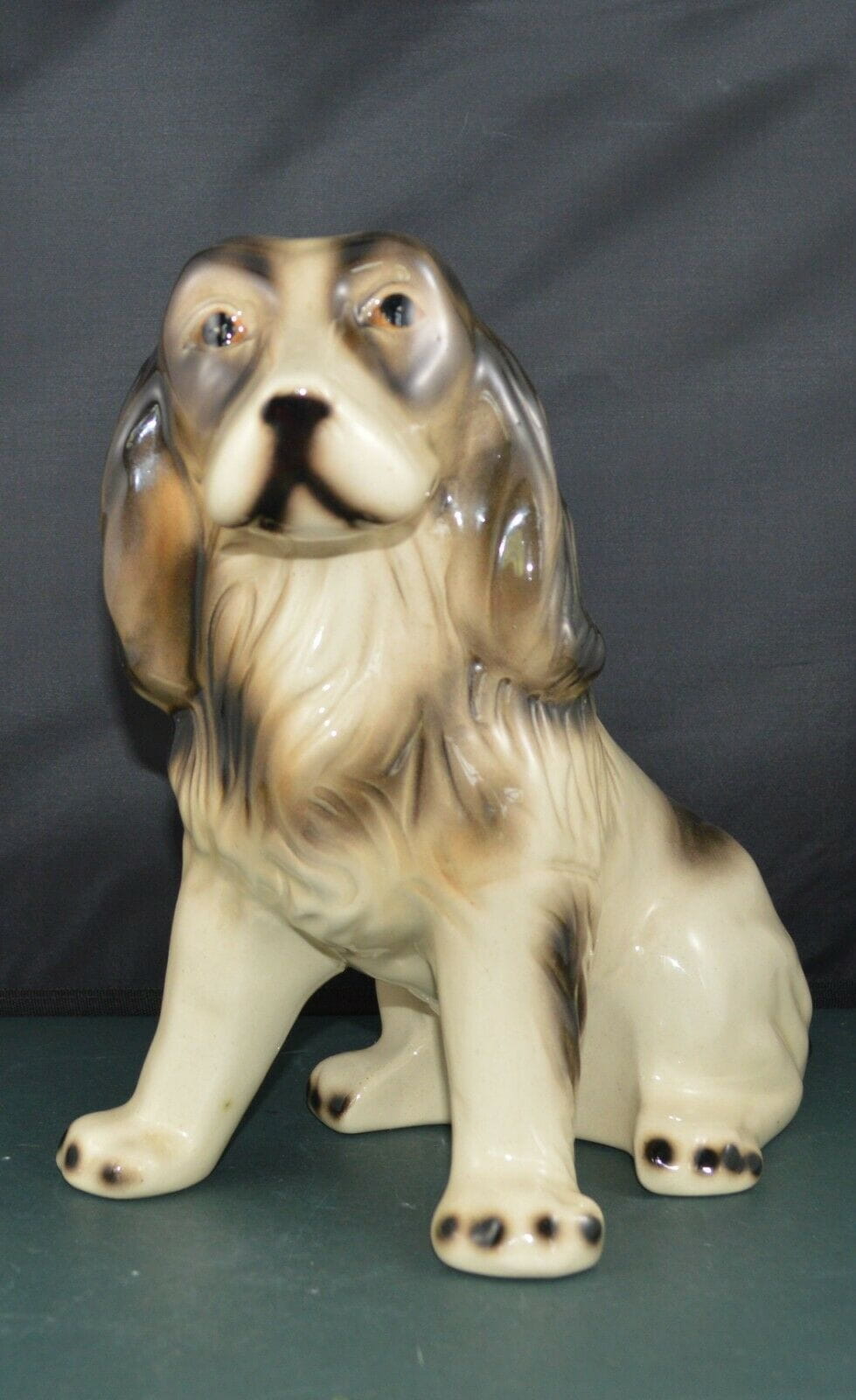 DECORATIVE DOG ORNAMENT SAD LOOKING SPANIEL FIGURINE(PREVIOUSLY OWNED) GOOD CONDITION - TMD167207
