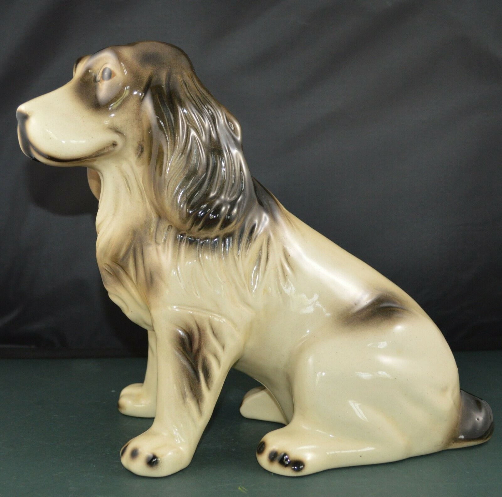 DECORATIVE DOG ORNAMENT SAD LOOKING SPANIEL FIGURINE(PREVIOUSLY OWNED) GOOD CONDITION - TMD167207