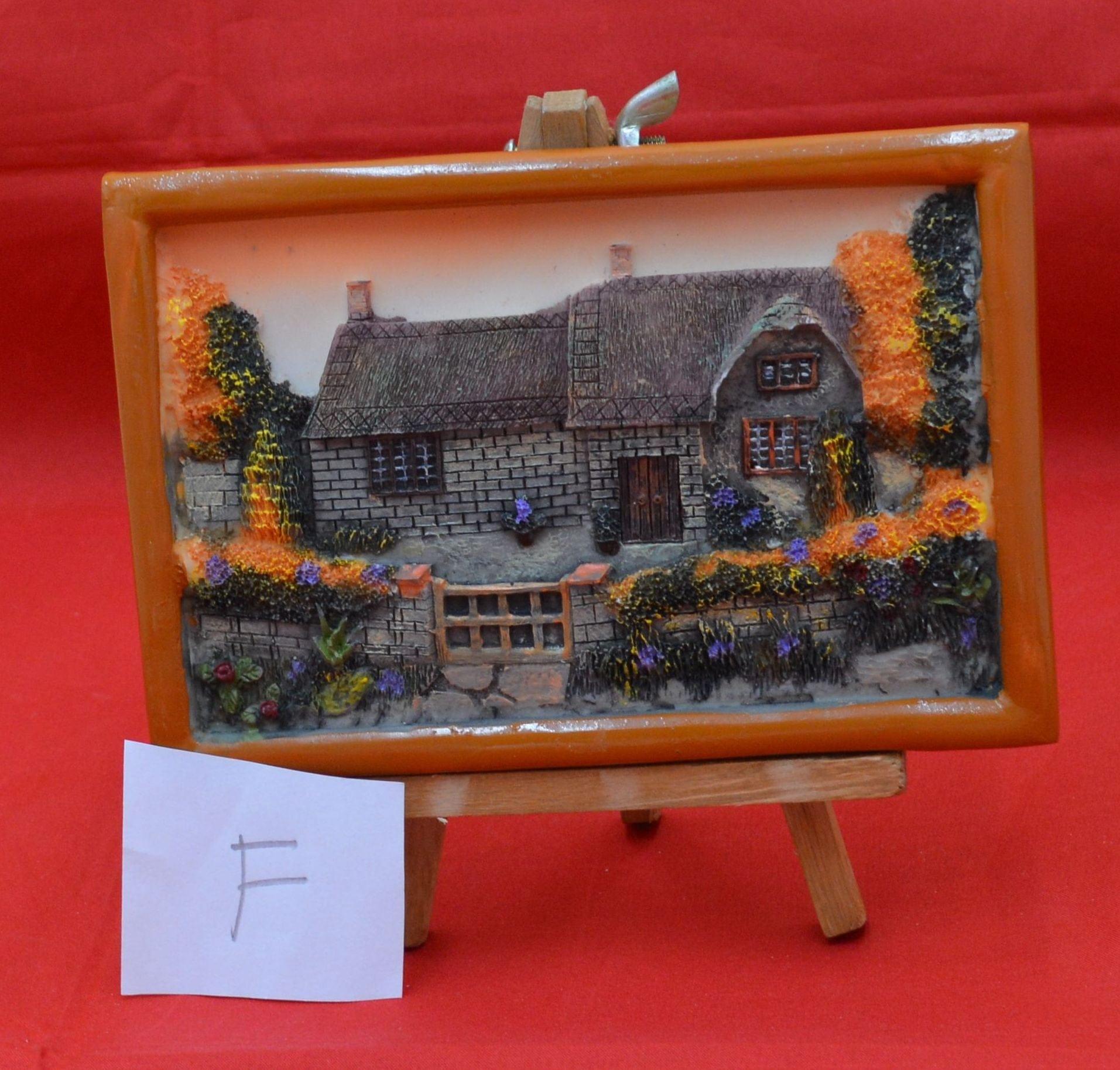 DECORATIVE ORNAMENT SCENIC RESIN PICTURE ON AN EASEL (PREVIOUSLY OWNED) GOOD CONDITION - TMD167207