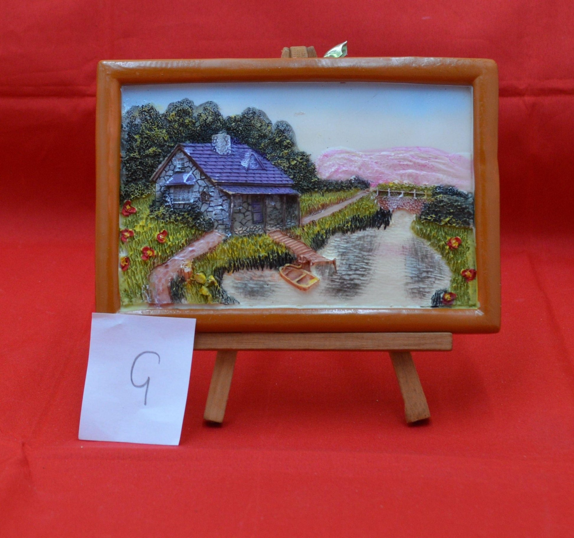 DECORATIVE ORNAMENT SCENIC RESIN PICTURE ON AN EASEL(PREVIOUSLY OWNED) GOOD CONDITION - TMD167207