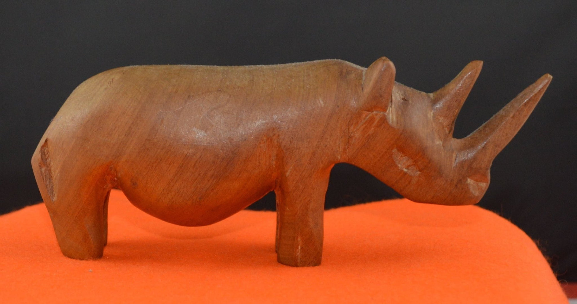 DECORATIVE WOODEN RHINO (PREVIOUSLY OWNED)FAIRLY GOOD CONDITION - TMD167207