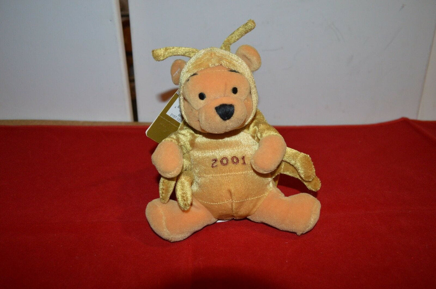 DISNEY WINNIE THE POOH AND A PIGLET SOFT TOYS(PREVIOUSLY OWNED) - TMD167207