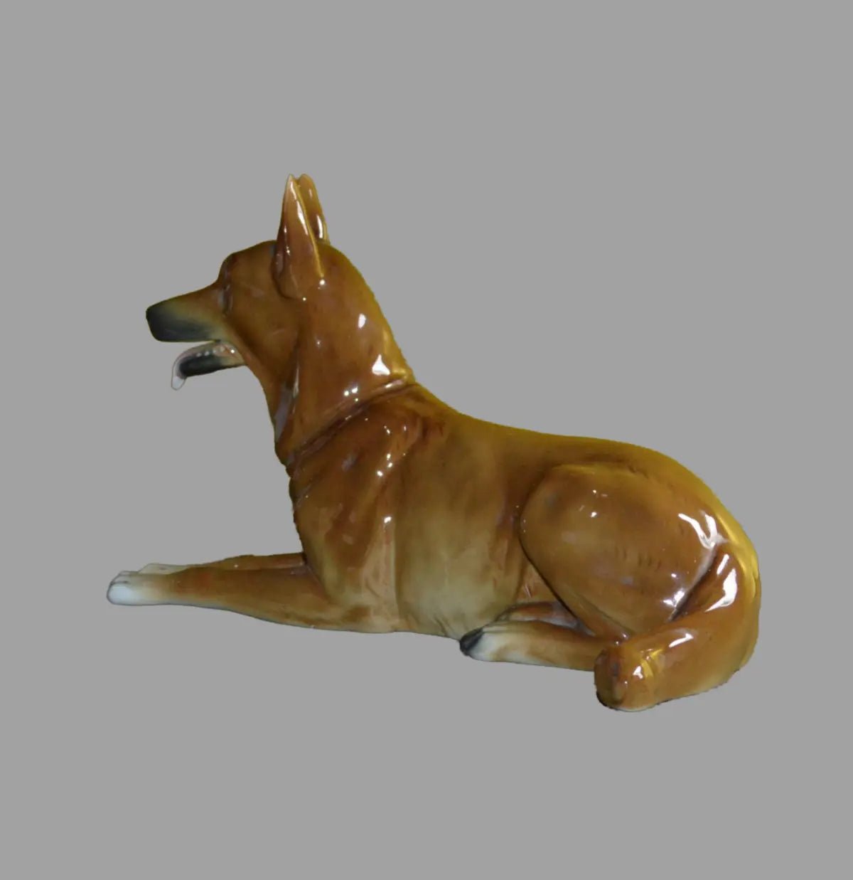 DOG FIGURINE ALSATIAN(PREVIOUSLY OWNED)REALLY GOOD CONDITION - TMD167207