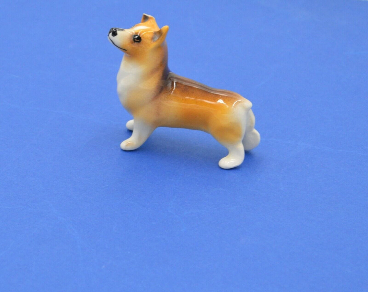 DOG FIGURINE CORGI - TMD167207