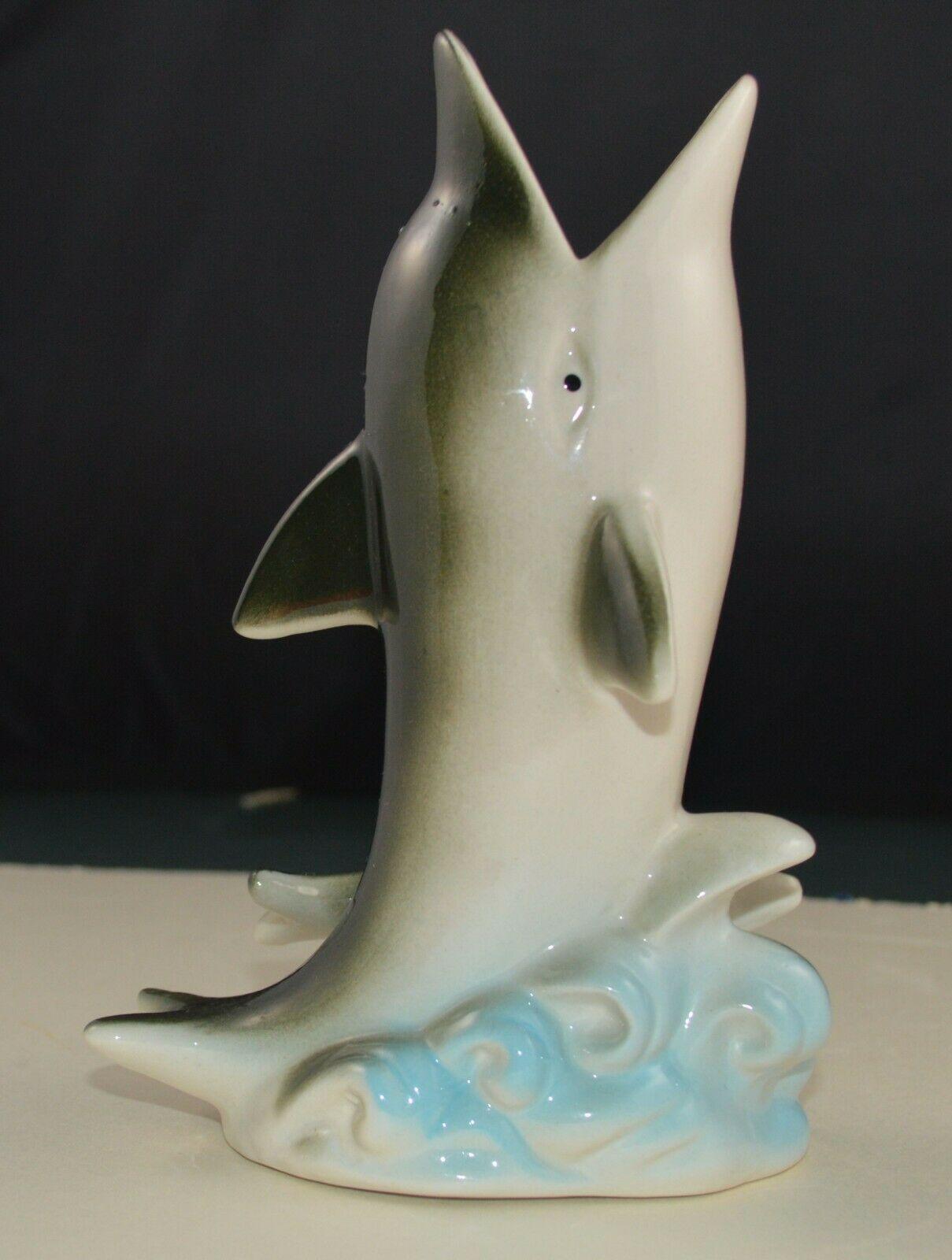 DOLPHIN ORNAMENT (PREVIOUSLY OWNED) GOOD CONDITION - TMD167207