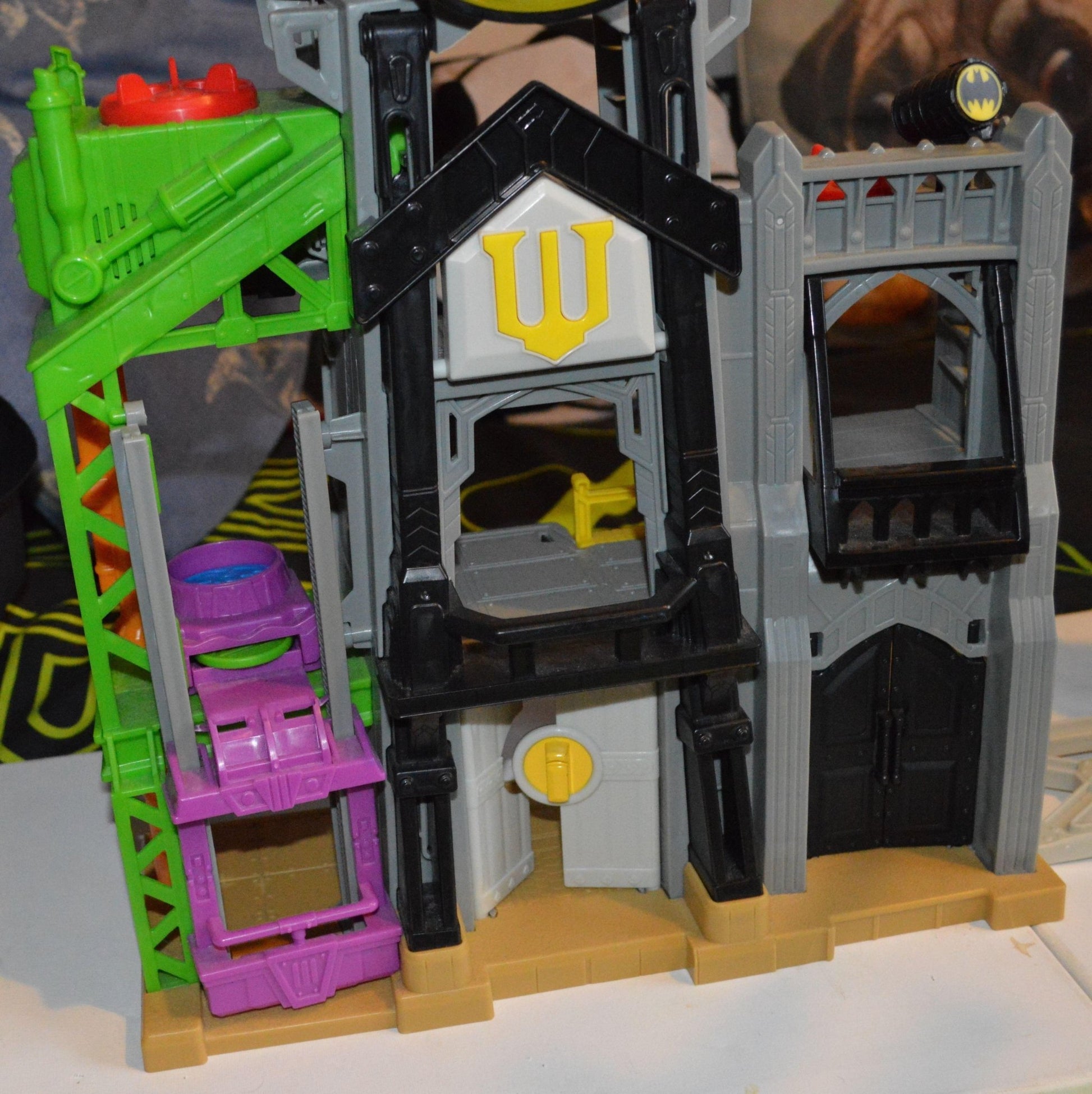 IMAGINEXT SUPER HERO FLIGHT CITY PLAY SET DHT62T/DNY07T/DTP30 BATMAN & SUPERMAN - TMD167207