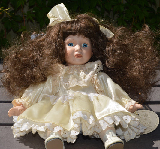 LEONARDO COLLECTION PORCELAIN DOLL MY NAME IS NICOLE - TMD167207