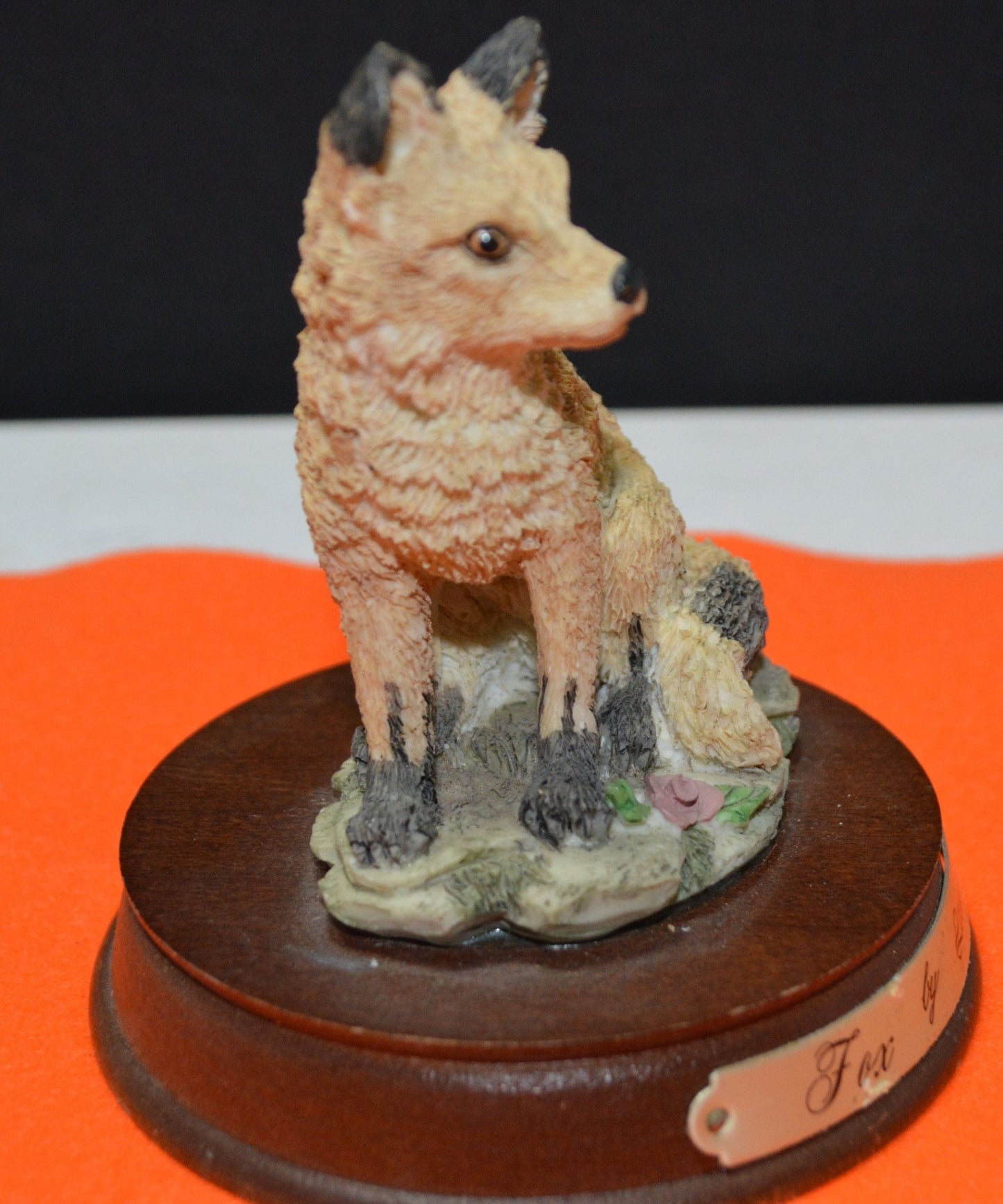 LEONARDO FOX ON WOODEN BASE(PREVIOUSLY OWNED) GOOD CONDITION - TMD167207