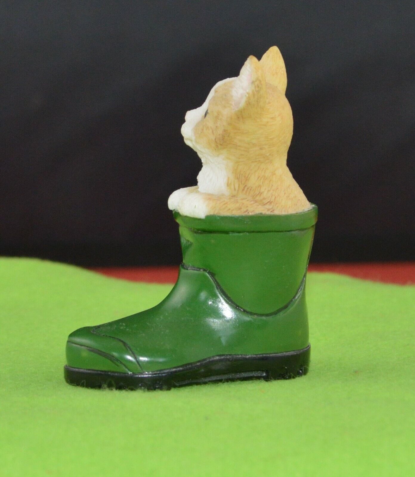 MINIATURE CAT IN A GREEN WELLY & MINIATURE DOG IN A GREEN WELLY - TMD167207