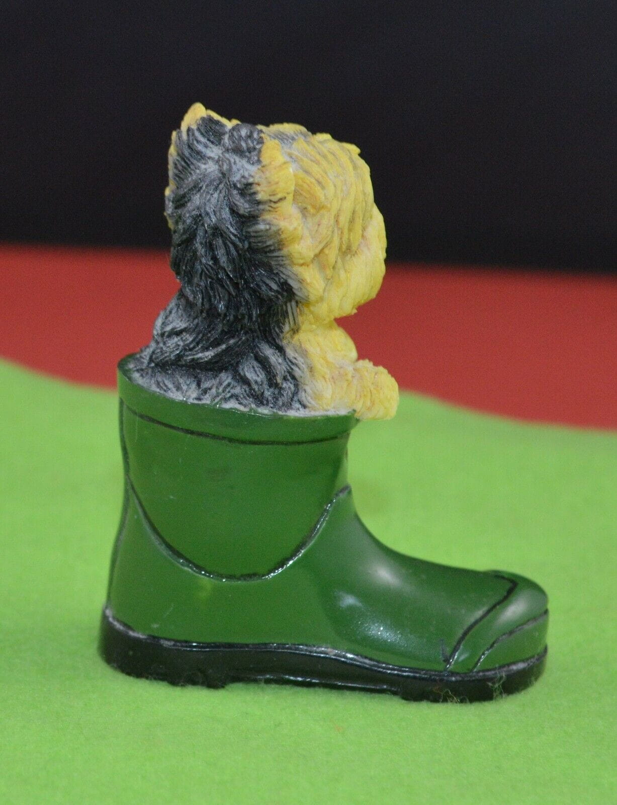 MINIATURE CAT IN A GREEN WELLY & MINIATURE DOG IN A GREEN WELLY - TMD167207