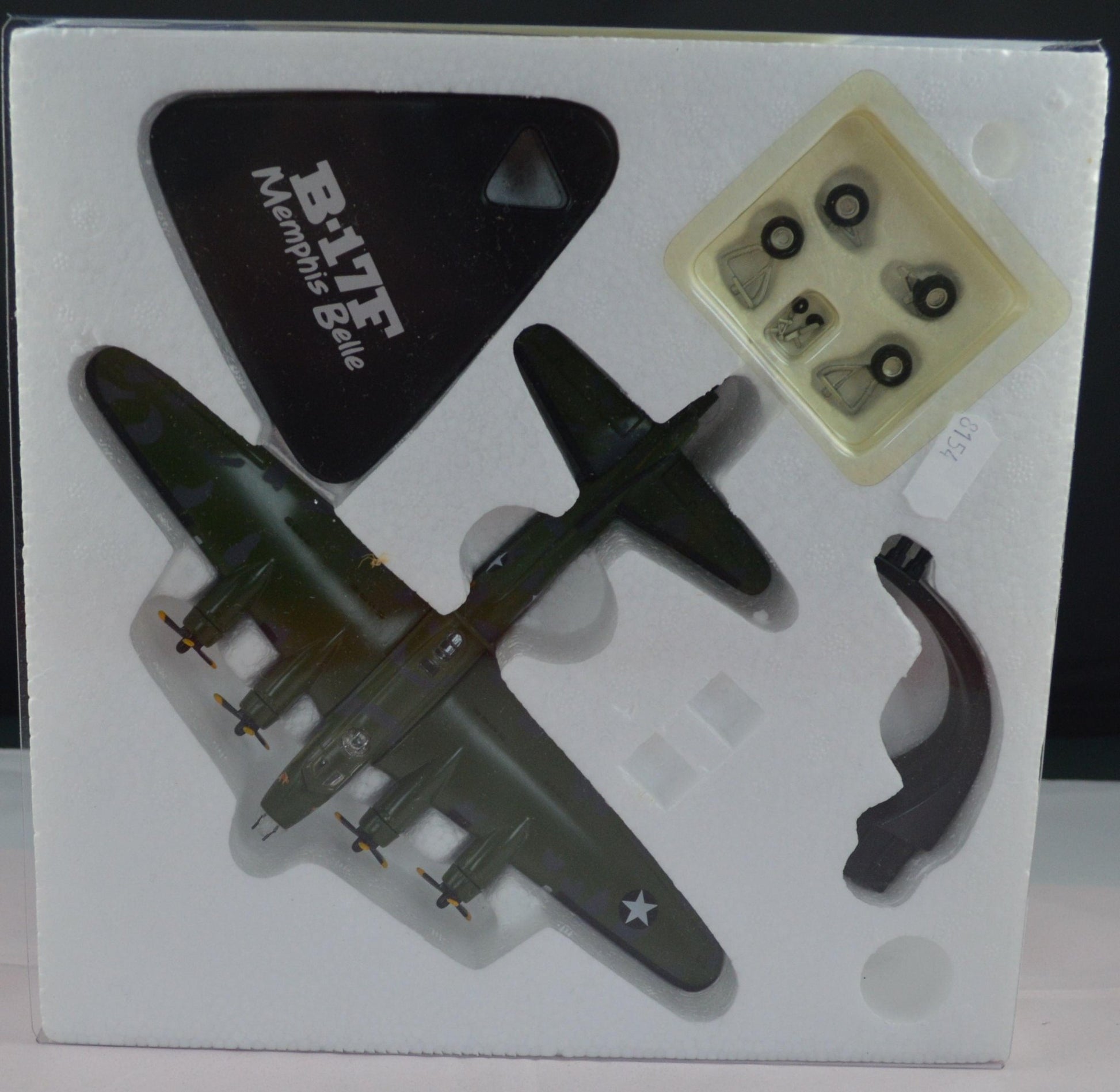 MODEL PLANE ATLAS EDITIONS MEMPHIS BELLE BOXED & SEALED MEMPHIS BELLE VIDEO(PREVIOUSLY OWNED)VERY GOOD CONDITION - TMD167207