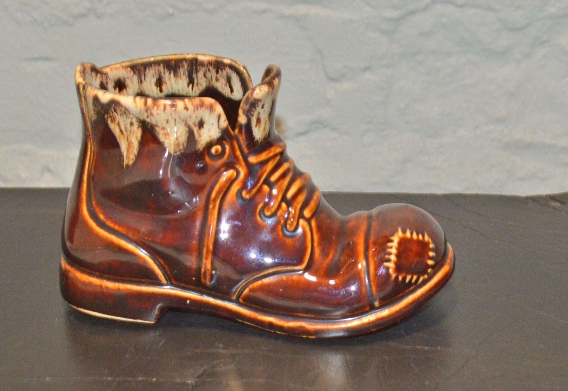 ORNAMENTAL BROWN BOOT(PREVIOUSLY OWNED) GOOD CONDITION - TMD167207