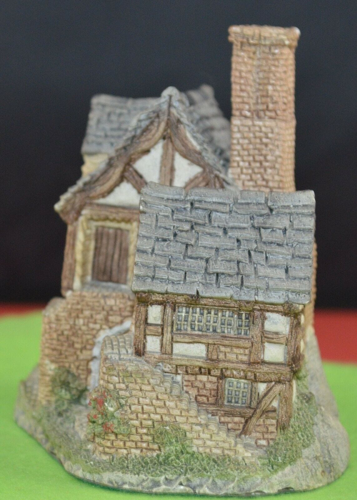 ORNAMENTAL COTTAGE DAVID WINTER THE BAKEHOUSE(PREVIOUSLY OWNED) GOOD CONDITION - TMD167207