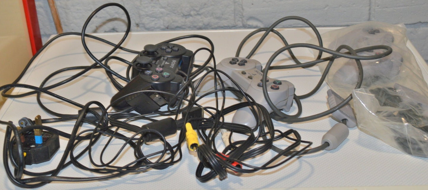 PLAYSTATION, THREE CONTROLLERS & TWO MEMORY CARDS(PREVIOUSLY OWNED) SPARE OR REPAIR - TMD167207