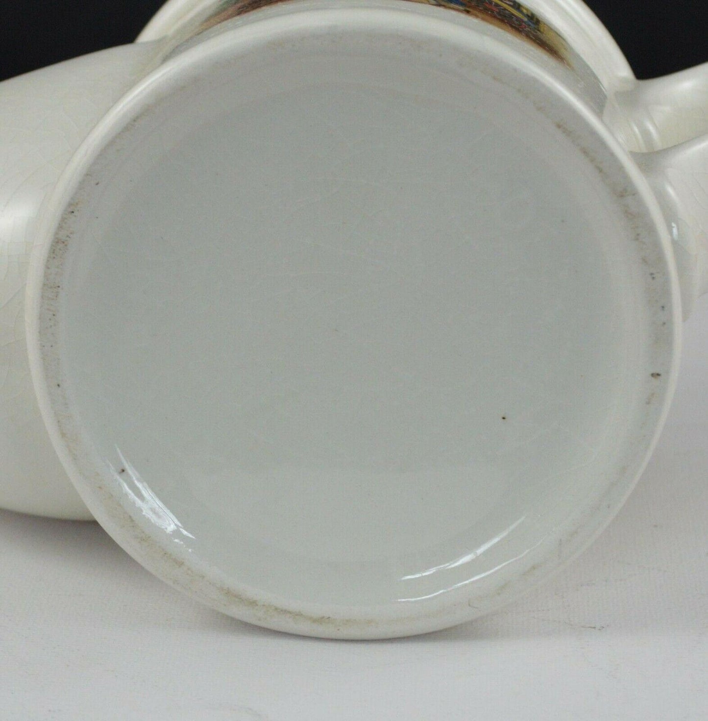 SHAVING MUG WITH STEAM COACH by GURNEY 1827 DEPICTED ON THE FRONT(PREVIOUSLY OWNED) GOOD CONDITION HEAVILY CRAZED - TMD167207
