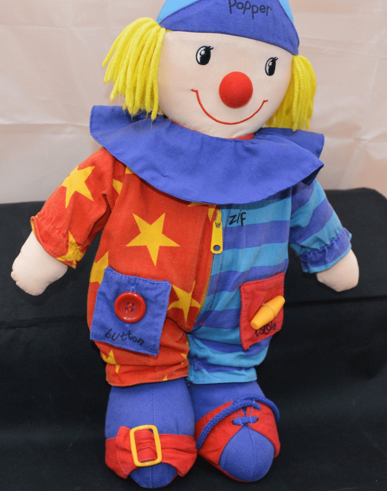 SOFT TOY LEARN TO DRESS CLOWN - TMD167207