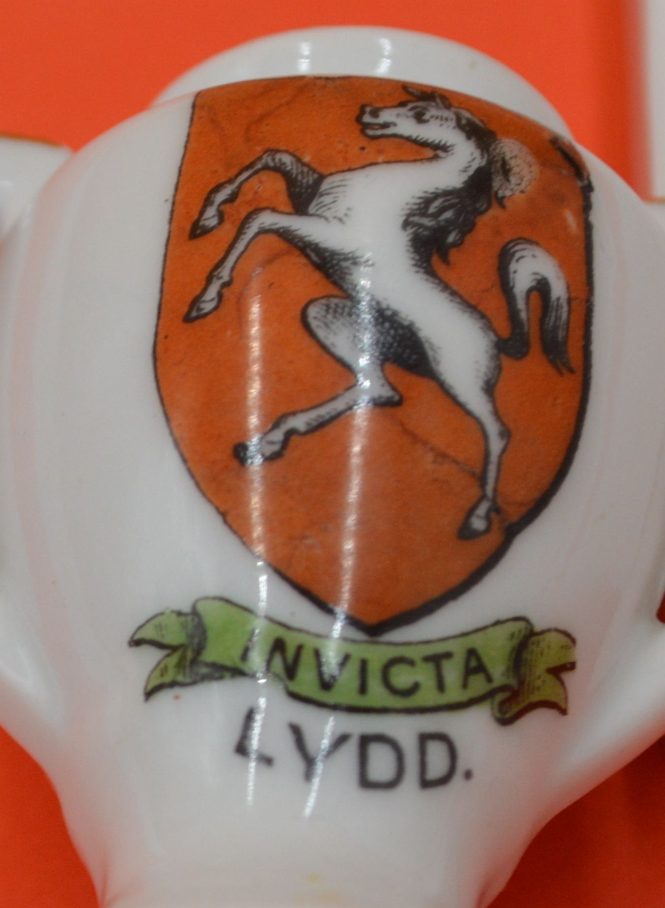 SOUVENIR CRESTED WARE TROPHY INVICTA LYDD - TMD167207