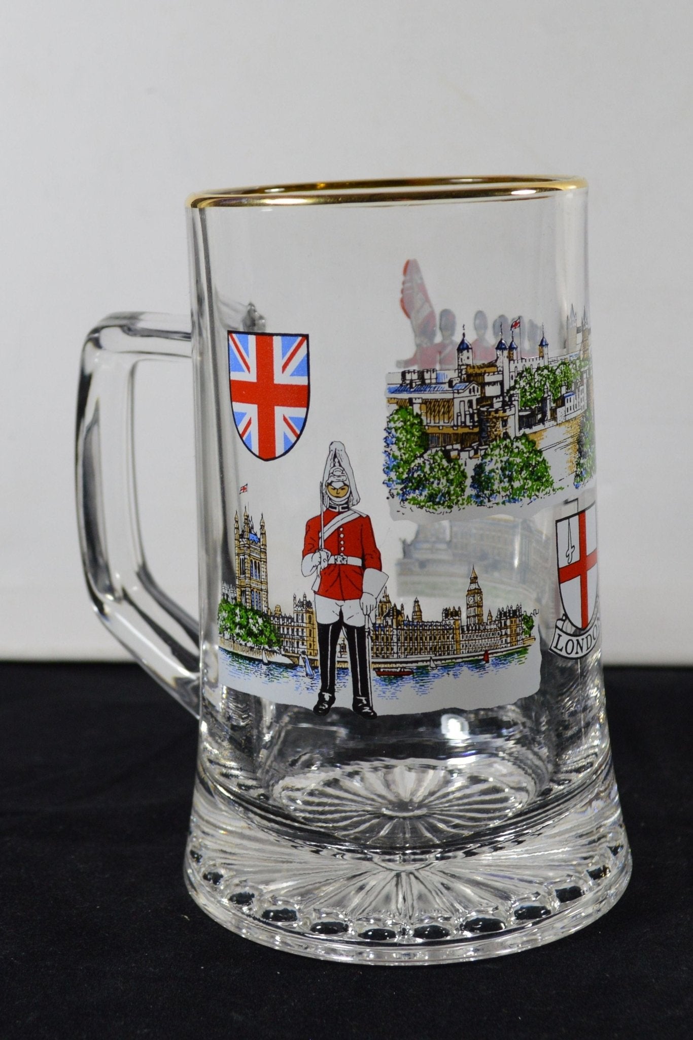 SOUVENIR GLASS TANKARD LONDON(PREVIOUSLY OWNED) VERY GOOD CONDITION - TMD167207