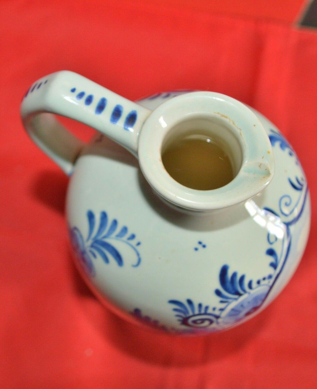 VINTAGE ERVEN LUCAS BOLS DELFT JUG AND STOPPER(PREVIOUSLY OWNED)GOOD CONDITION - TMD167207