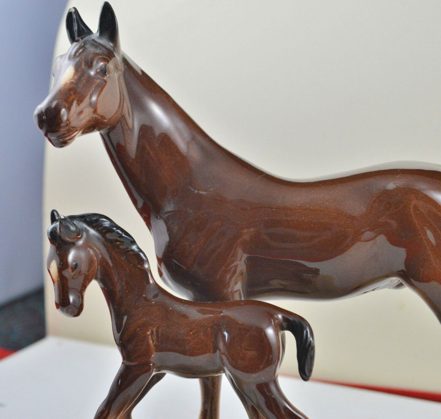VINTAGE HERTWIG KATZHUTTE HORSE FIGURINE MARE AND FOAL - TMD167207